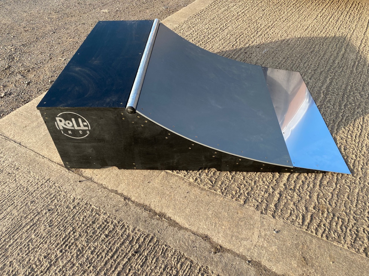 2ft tall 4ft wide quarter pipe ramp – roll-in.co