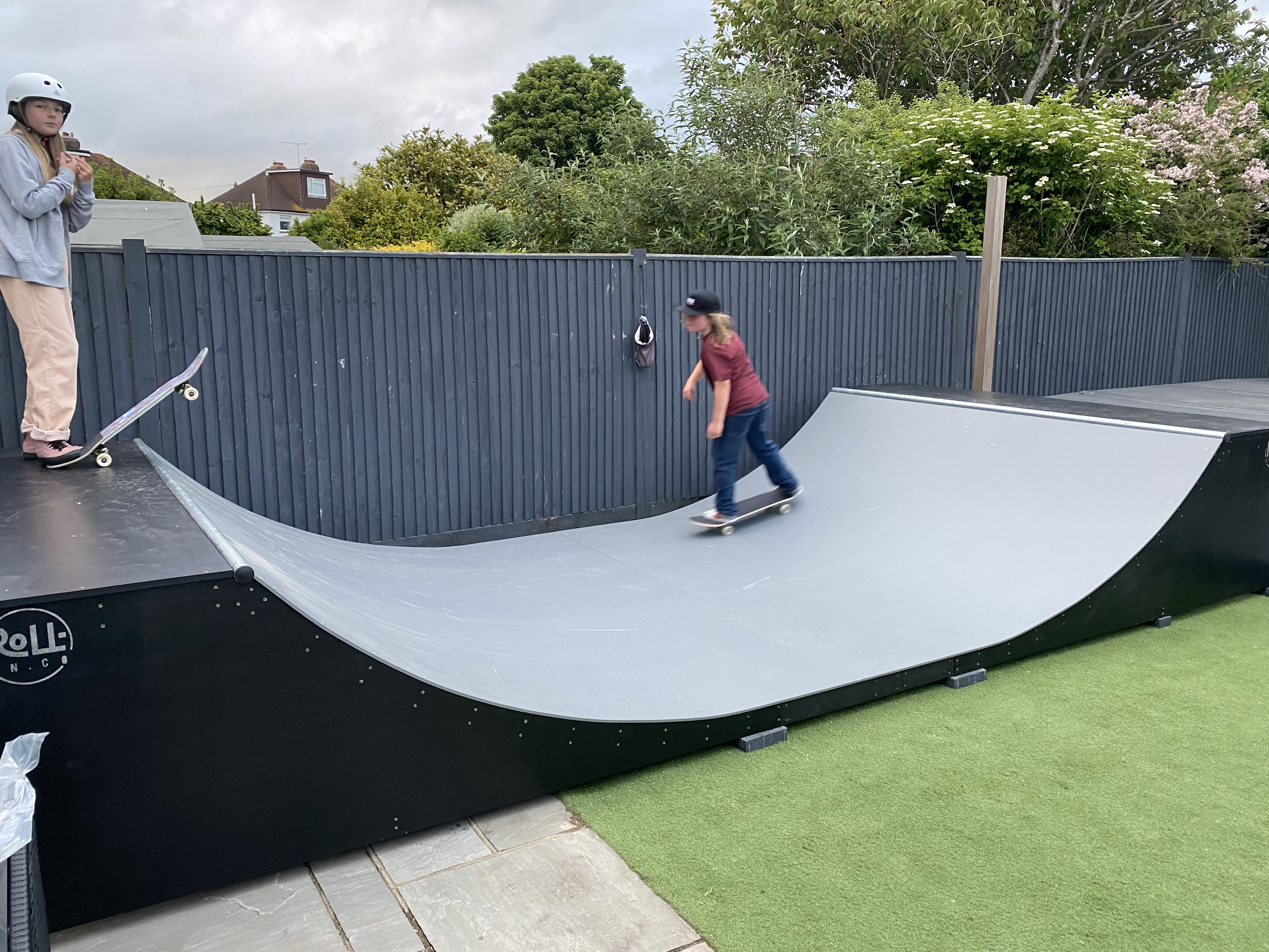 Dual Pipe Ramp 2.5ft tall half pipe ramp – roll-in.co