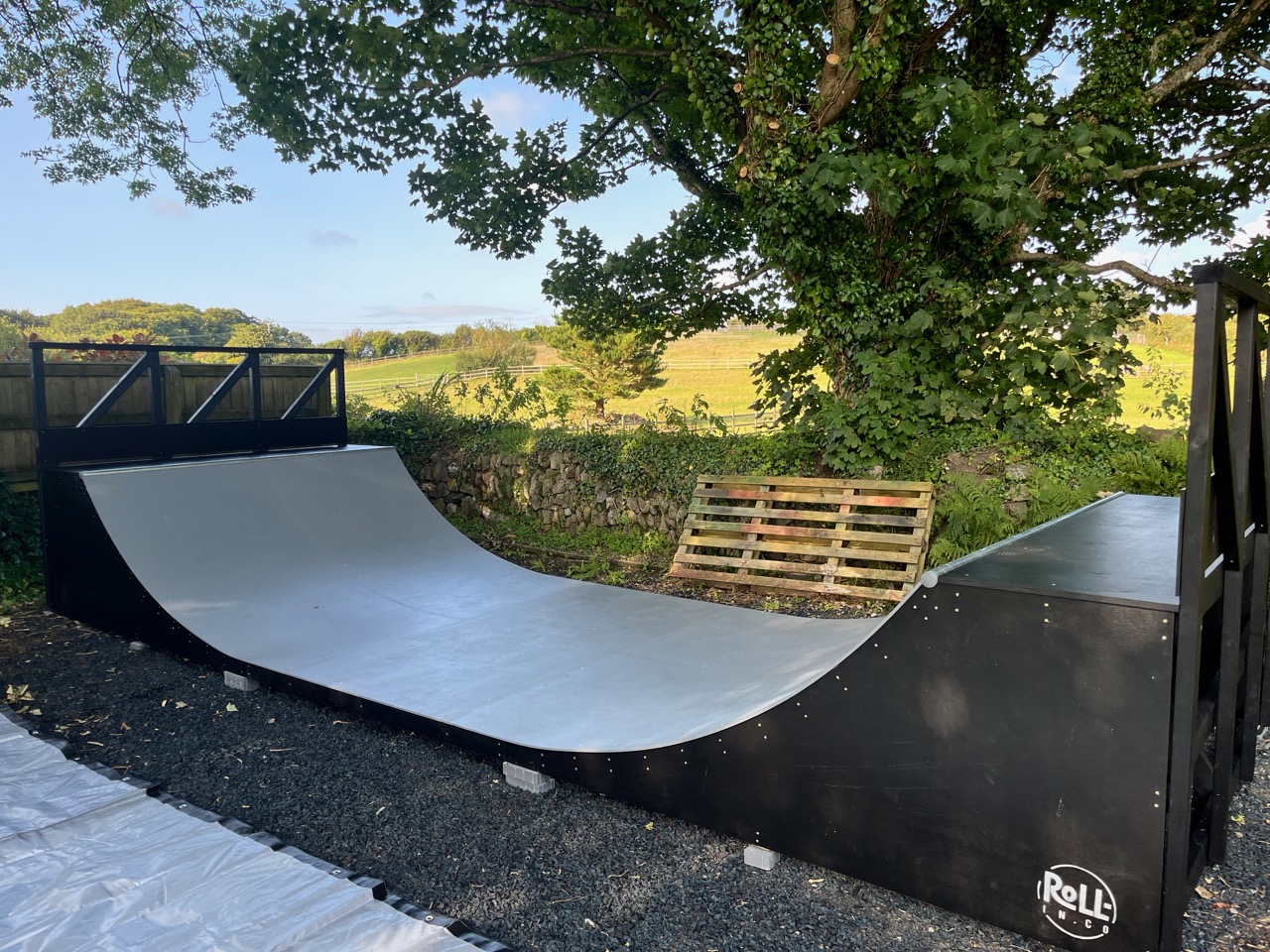 4ft tall half pipe ramp – roll-in.co